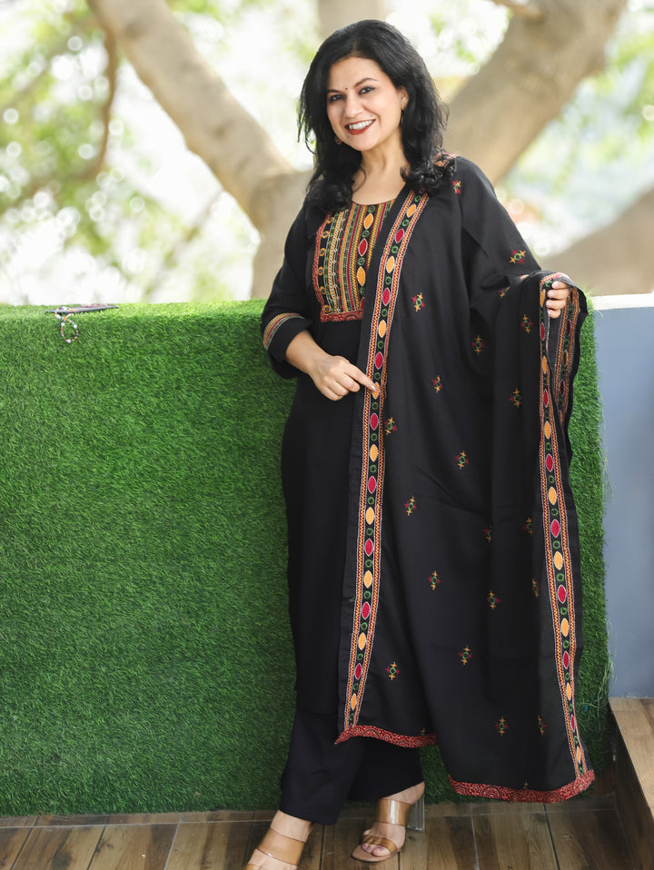 Laadli Midnight Black Embriodered Yoke with Patra Work Cotton 3 Piece Set