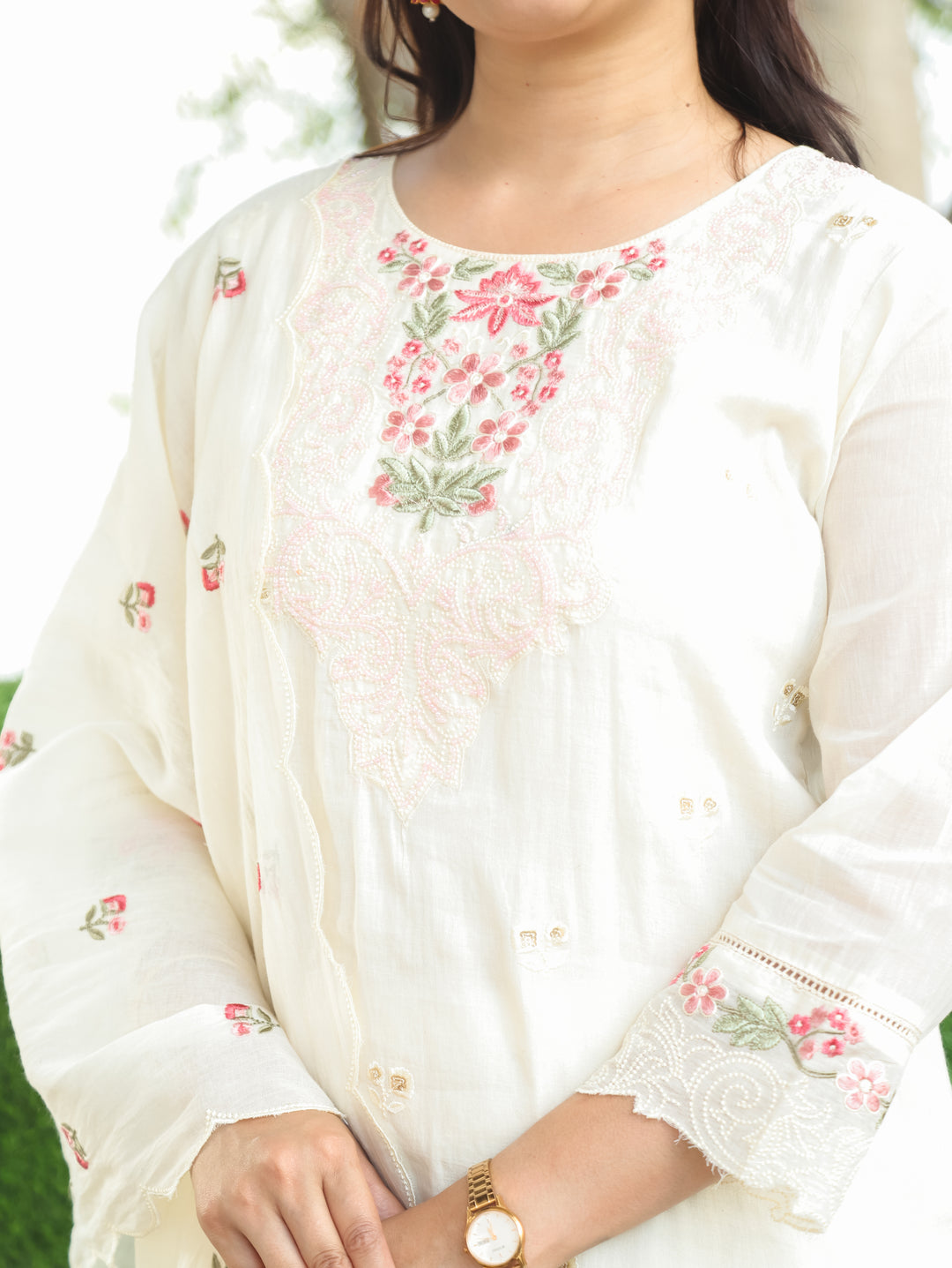 Ella Off-White Embroidery Mul Cotton 3 Piece Set