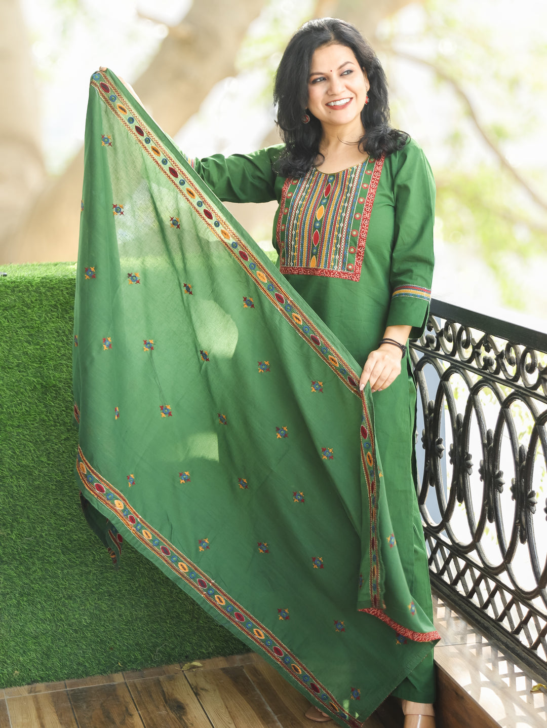 Laadli Grass Green Embriodered Yoke with Patra Work Cotton 3 Piece Set