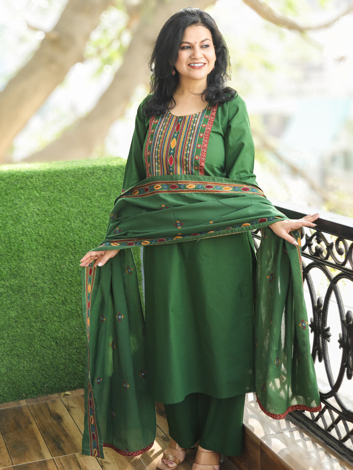 Laadli Grass Green Embriodered Yoke with Patra Work Cotton 3 Piece Set