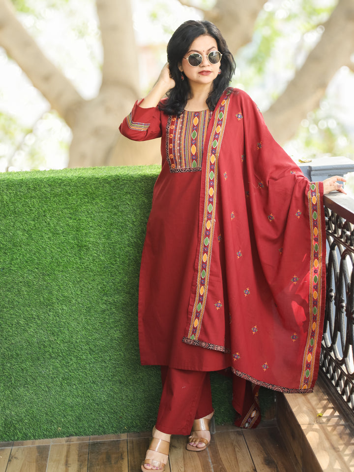 Laadli Bride Maroon Embriodered Yoke with Patra Work Cotton 3 Piece Set
