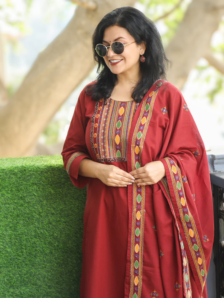 Laadli Bride Maroon Embriodered Yoke with Patra Work Cotton 3 Piece Set