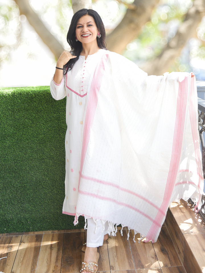 Hans White Pink Handloom 3 Piece Set