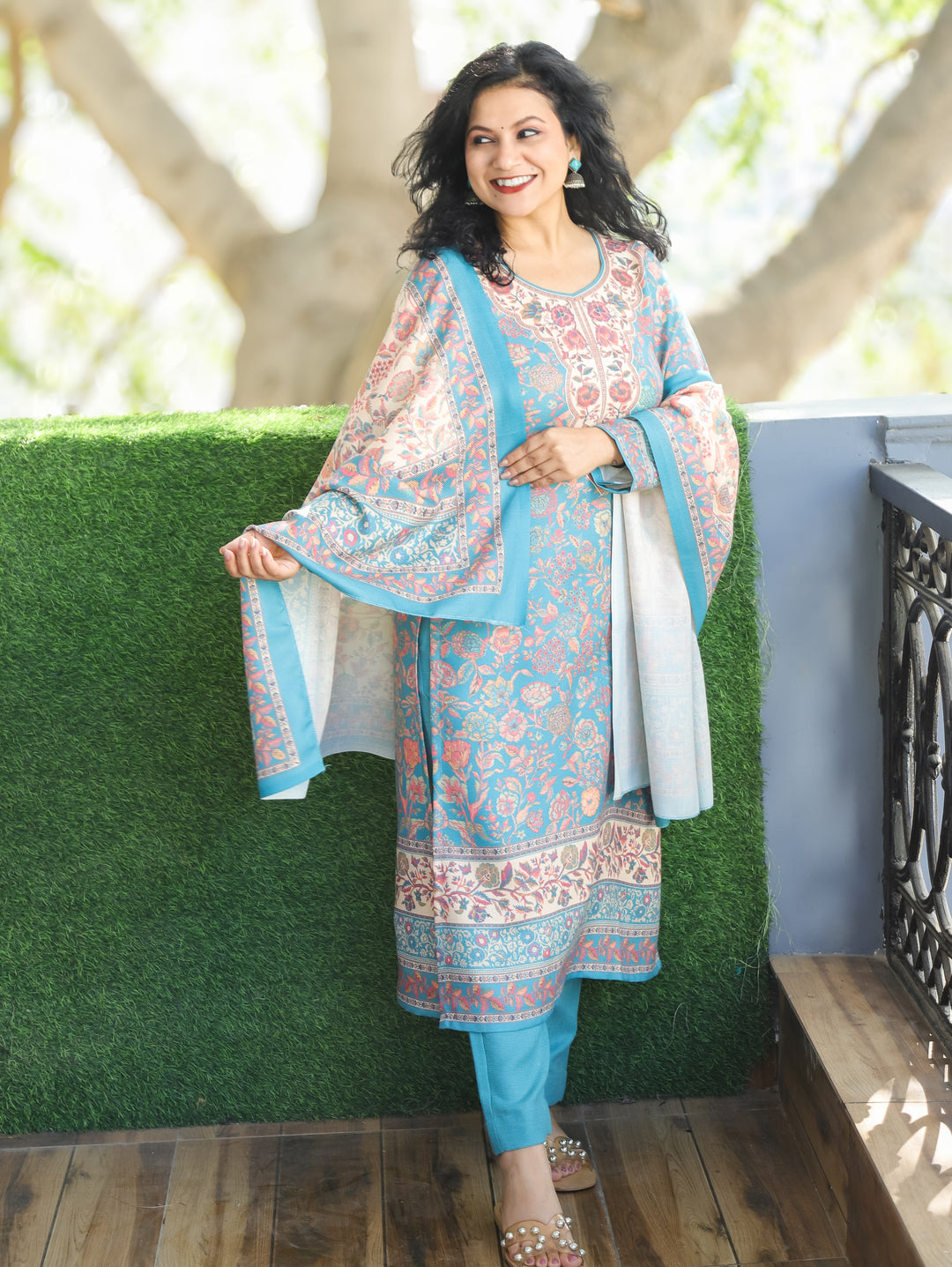 Tejaswini Aqua Blue Round Neck Kashmiri Floral Print Semi Pashmina 3 Piece Set