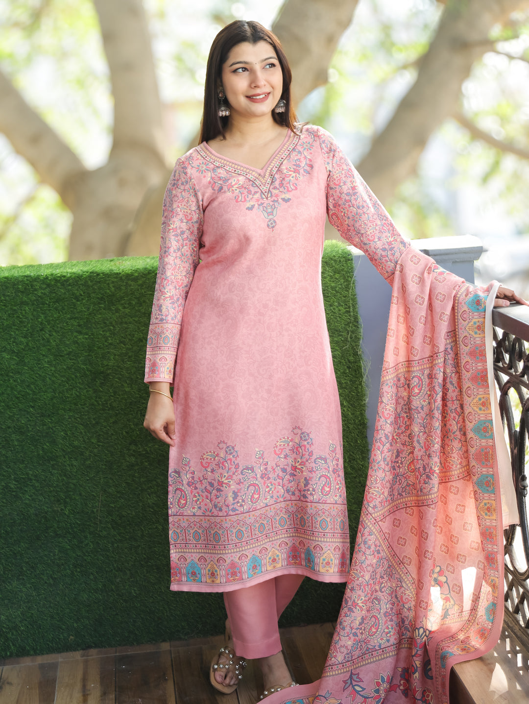 Kritipriya Pastel Pink  V Neck Kashmiri Floral Print Semi Pashmina 3 Piece Set