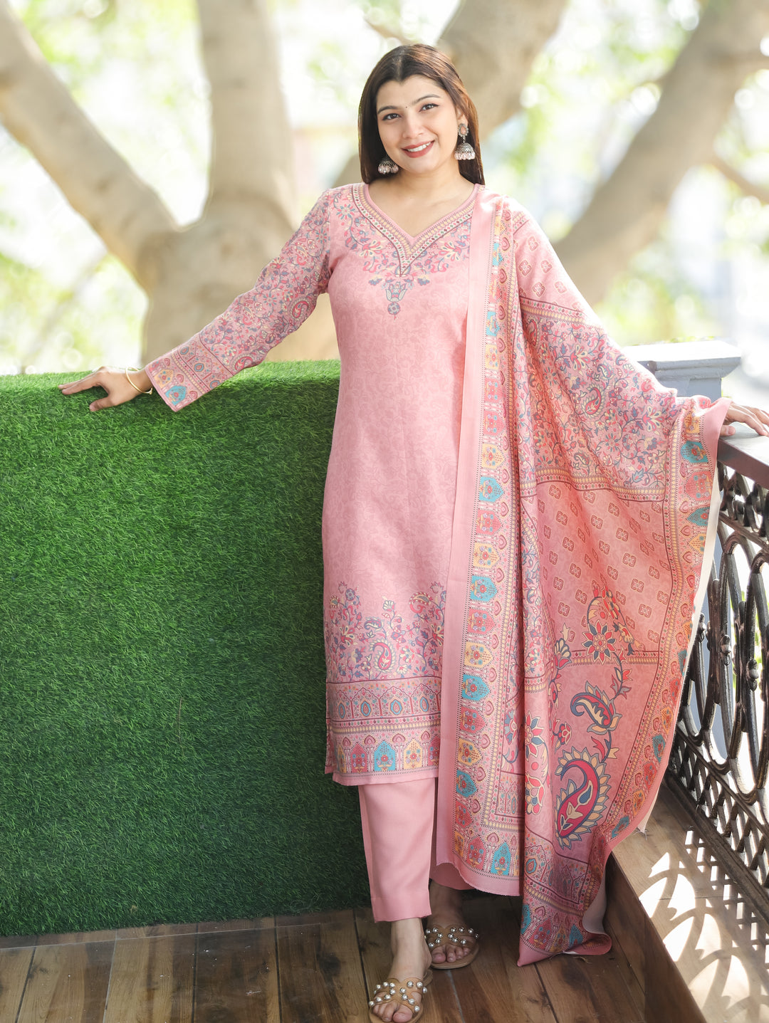 Kritipriya Pastel Pink  V Neck Kashmiri Floral Print Semi Pashmina 3 Piece Set