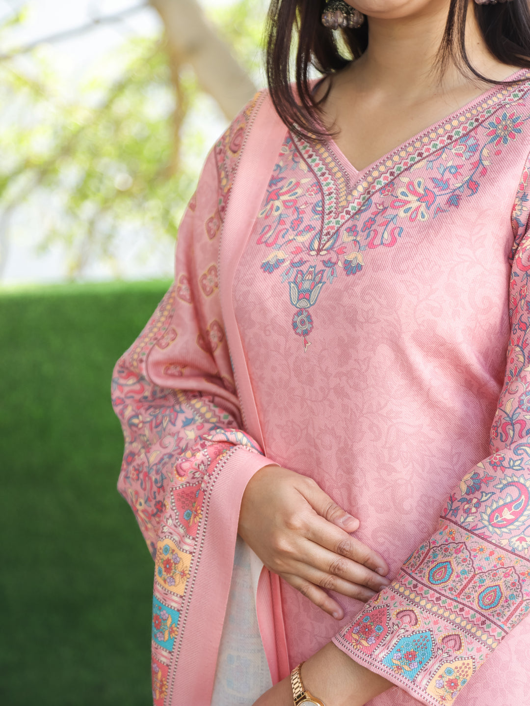 Kritipriya Pastel Pink  V Neck Kashmiri Floral Print Semi Pashmina 3 Piece Set