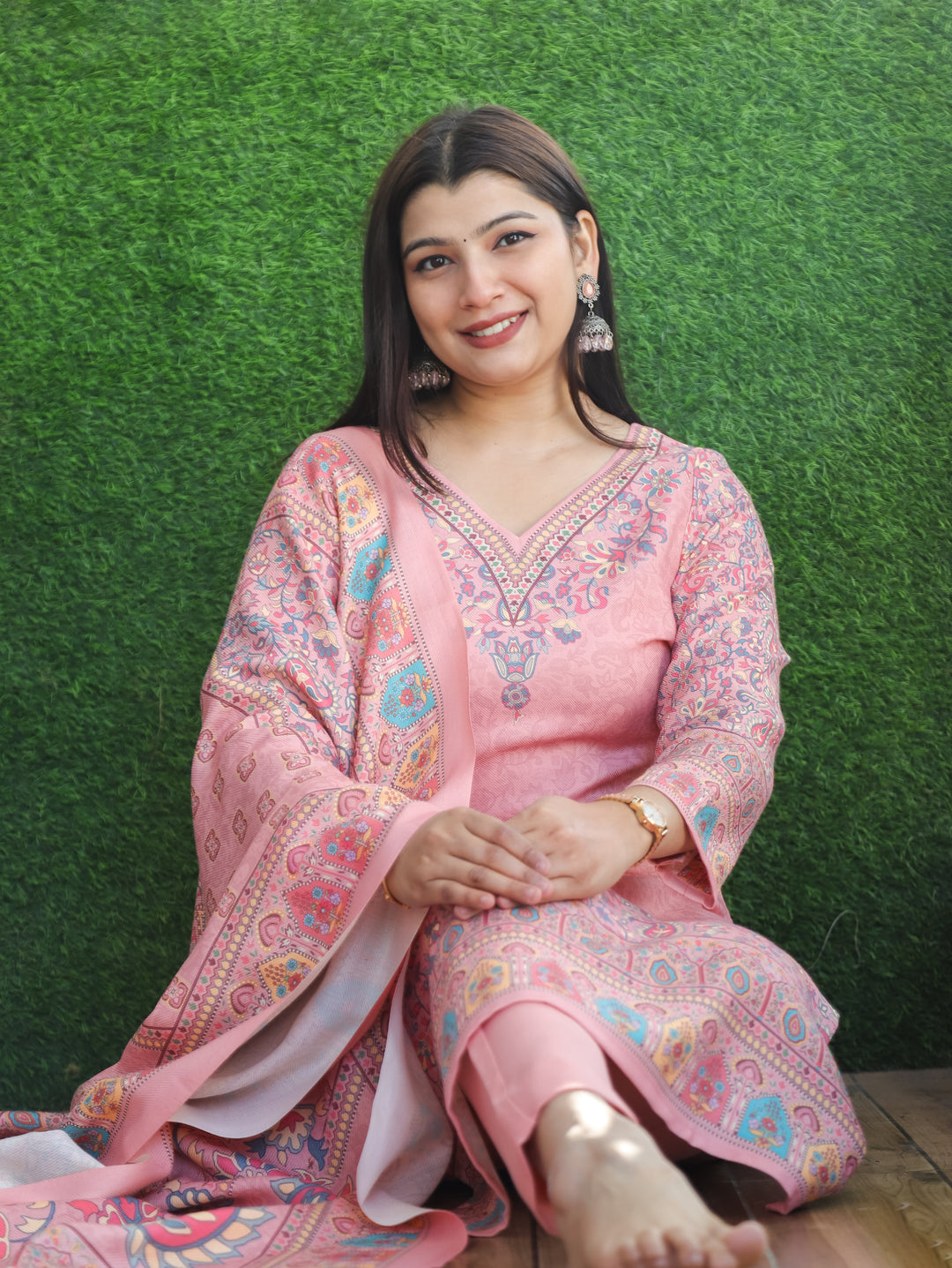 Kritipriya Pastel Pink  V Neck Kashmiri Floral Print Semi Pashmina 3 Piece Set