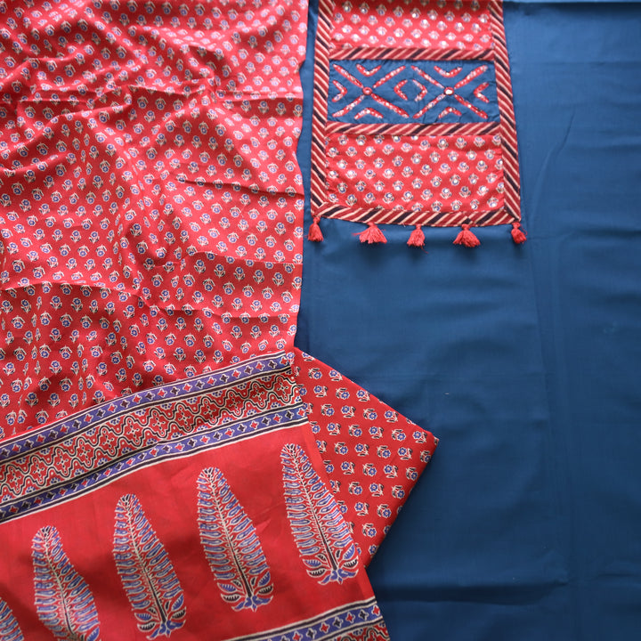 Raashi Denim Blue Applique Patch Yoke Cotton Suit Set
