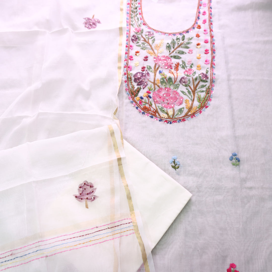 Hans White with Red Floral Hand Painted Kantha Mul Chanderi Set