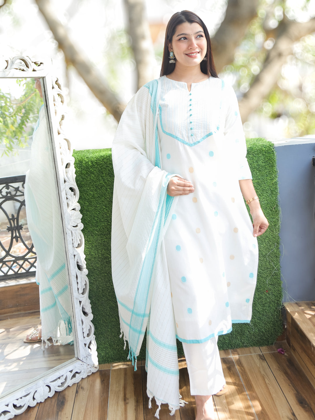 Hans White Aqua Handloom 3 Piece Set