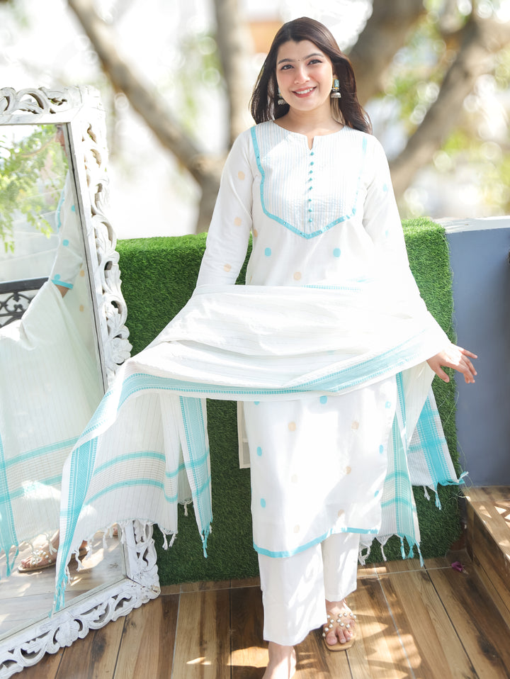 Hans White Aqua Handloom 3 Piece Set