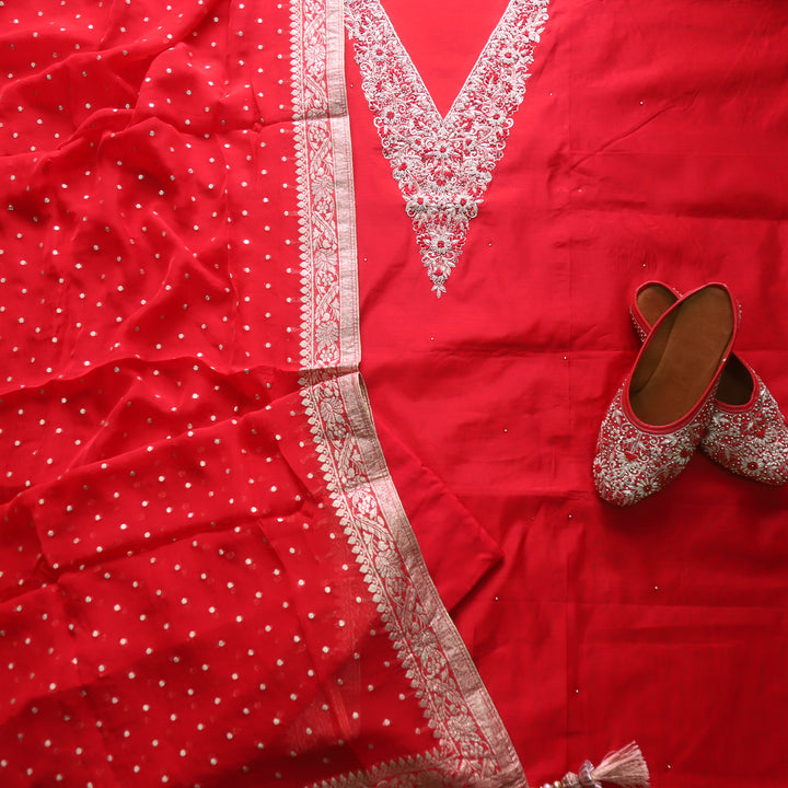 Aatish Bride Red Embellished Neck Work Chanderi Suit Set with Noor Jutti