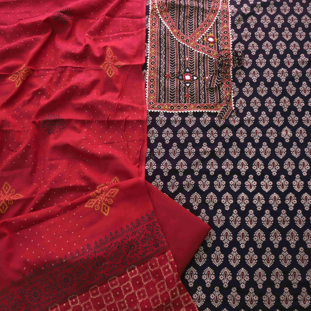 Khairiyat Night Black Angrakha Kutch Neck Work Cotton Suit Set