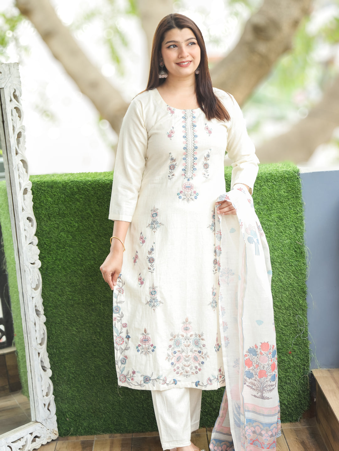 Savri Sand White Blue Embroidered Cotton 3 Piece Set D2