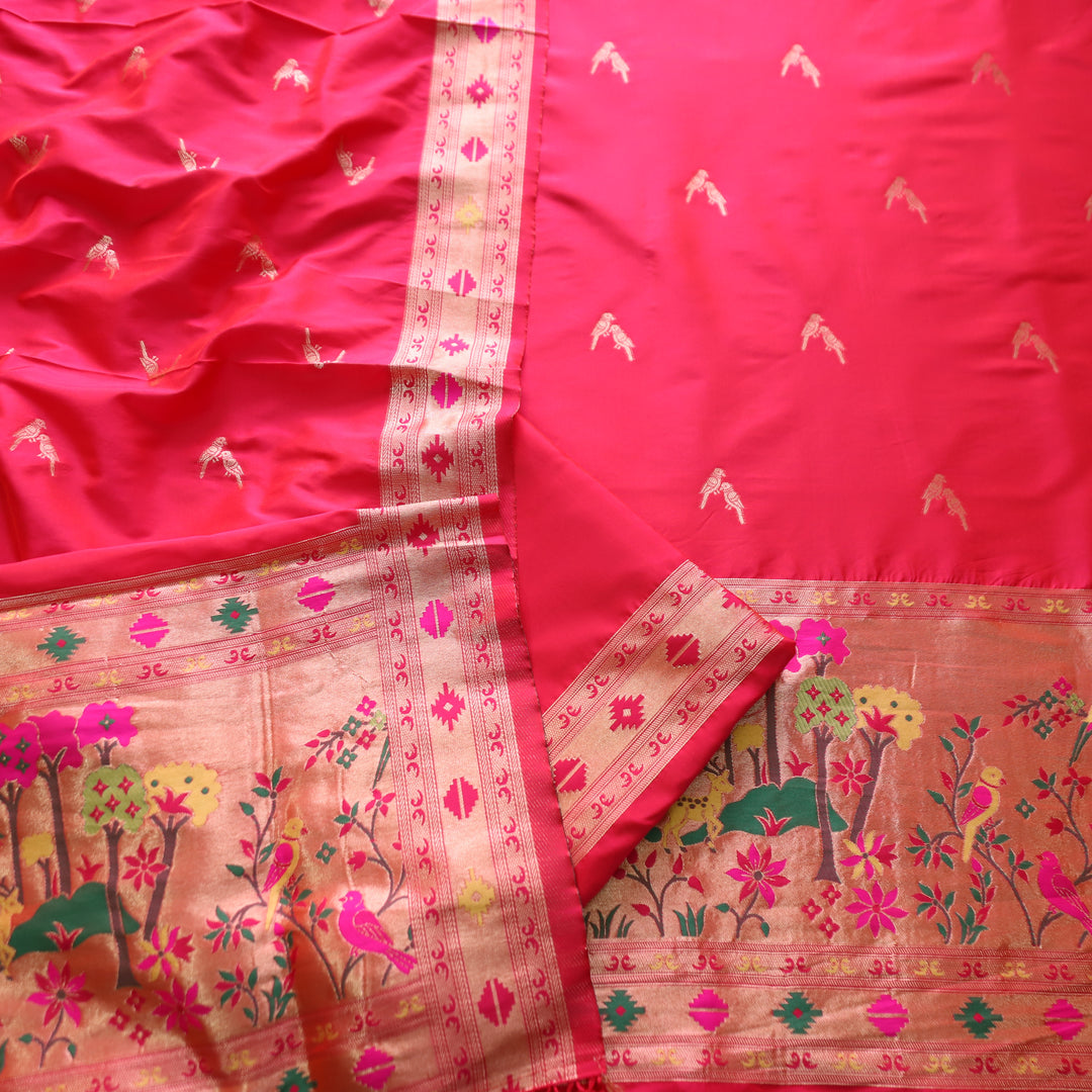 Dildaari Crimson Red Banarasi Jacquard Weaved Hemline Paithani Silk Set