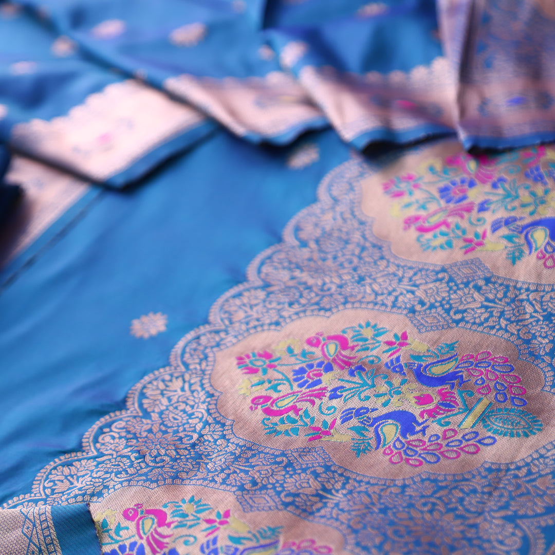 Saarthi Amber Blue Banarasi Jacquard Weaved Hemline Paithani Silk Set