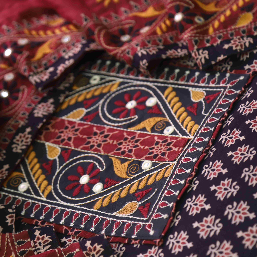 Khairiyat Night Black Kutch Work Cotton Top With Cotton Dupatta Set