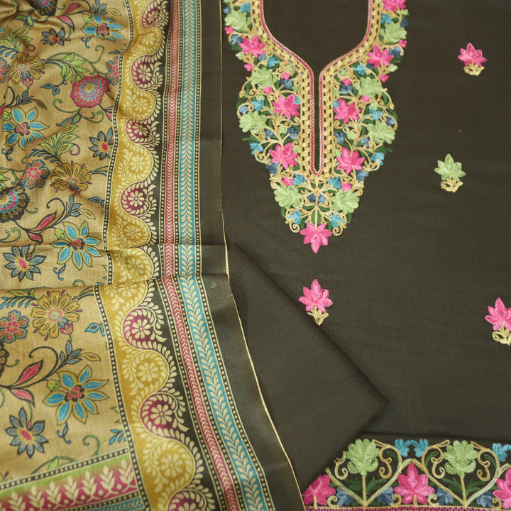 ऐश्वर्या Olive Green Aari Style Thread Embroidery Semi Pashmina Winter Set