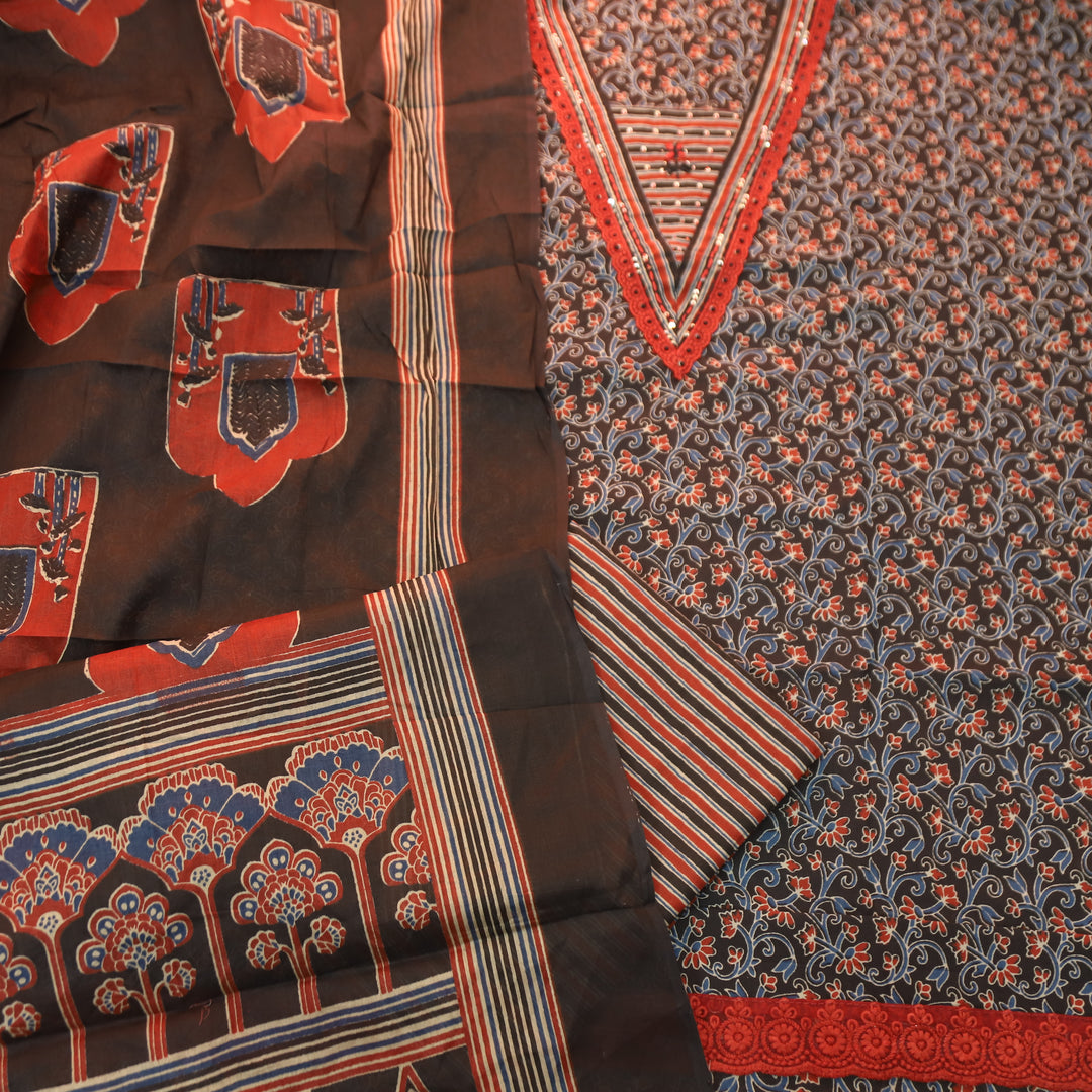 Sourya Faded Blue Lace Work in Ajrakh Print Cotton Set