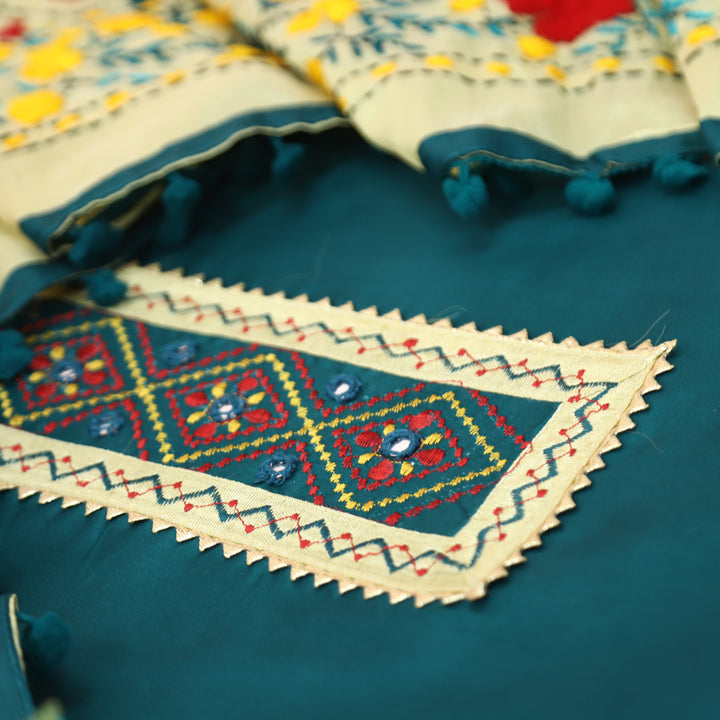 Phoolkumari Cerulean Teal Mirror In Front with Patch Glazed Cotton Set