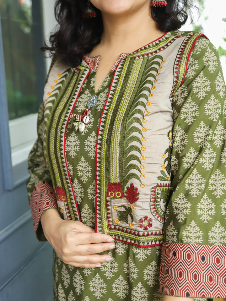 Nysa Fern Green Modal Jacket Set