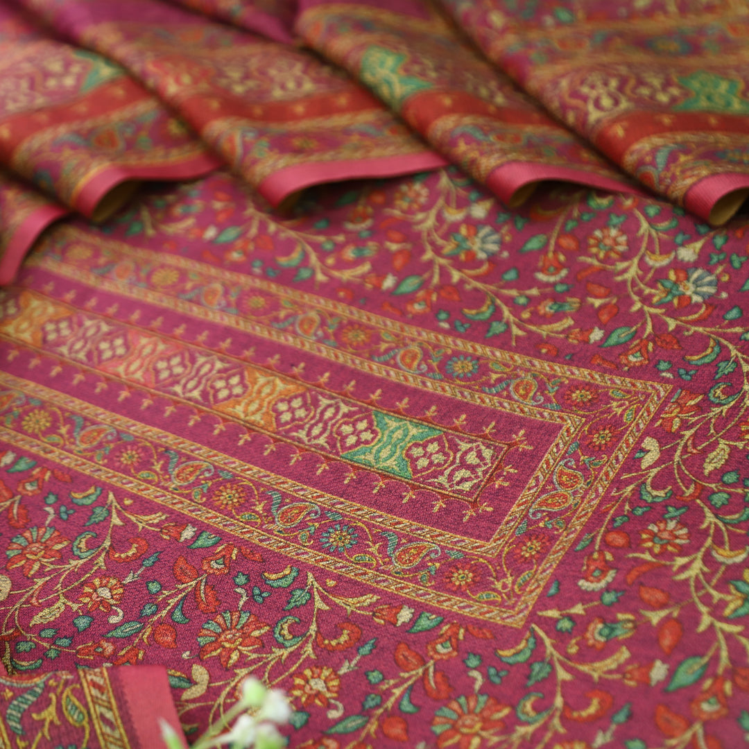 काशगिरि Magenta Pink Kanni Floral Printed Semi Pashmina Winter Set
