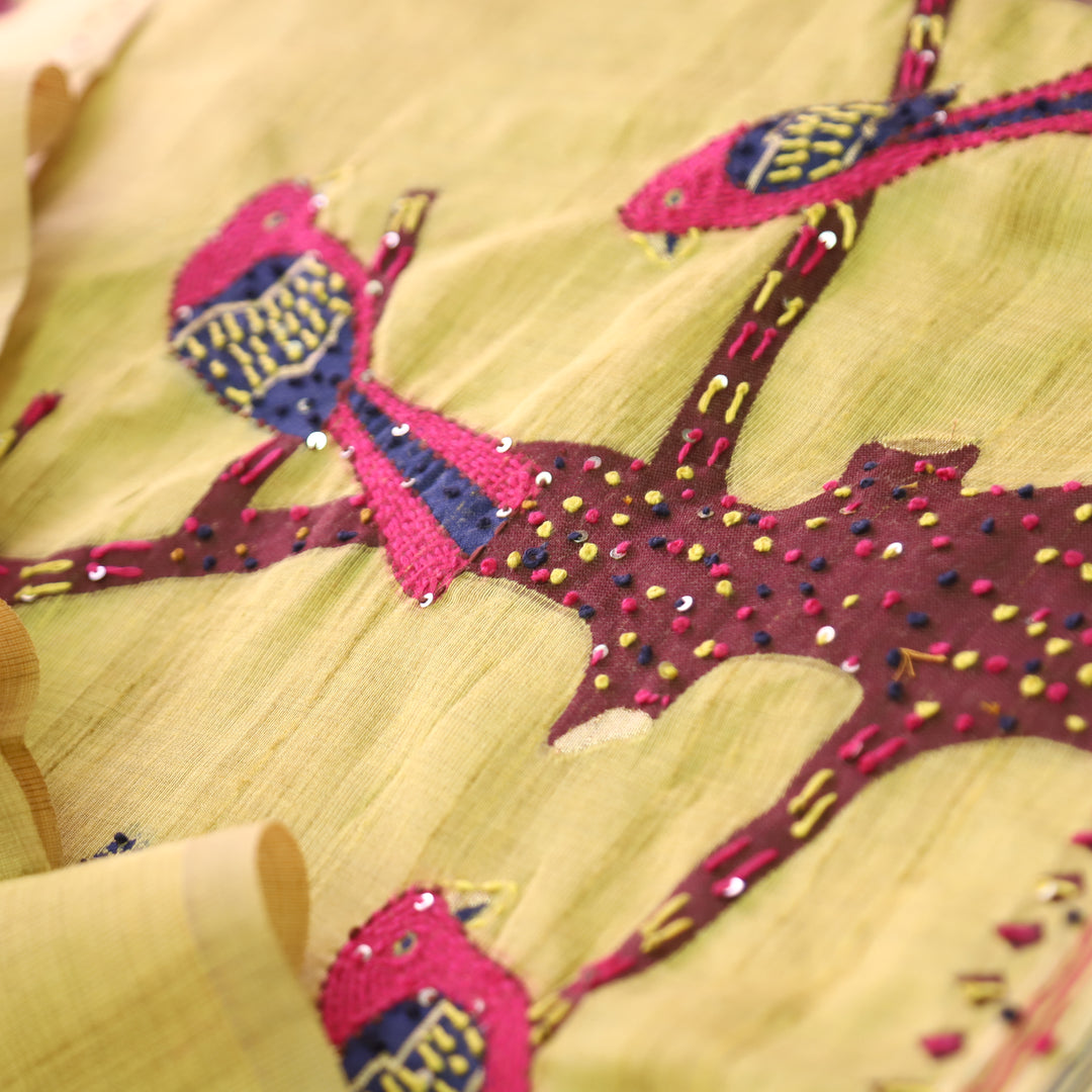 Ambarsari Yellow French Knot Bird Embroidered Work Linen Set