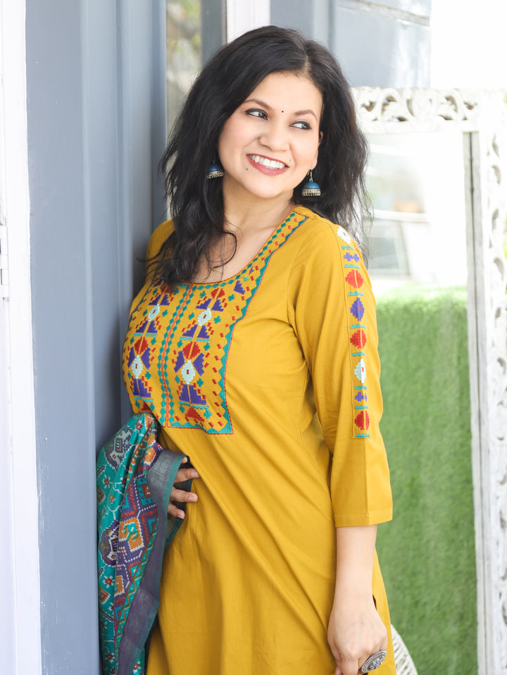 Amour Yellow Embroidered Cotton 3 Piece Set
