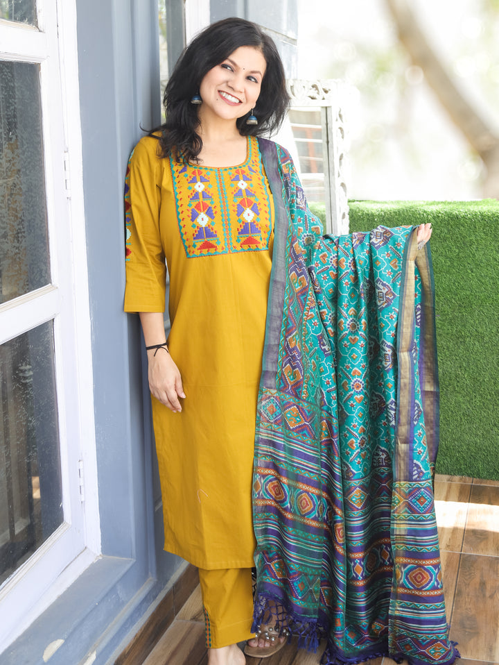 Amour Yellow Embroidered Cotton 3 Piece Set