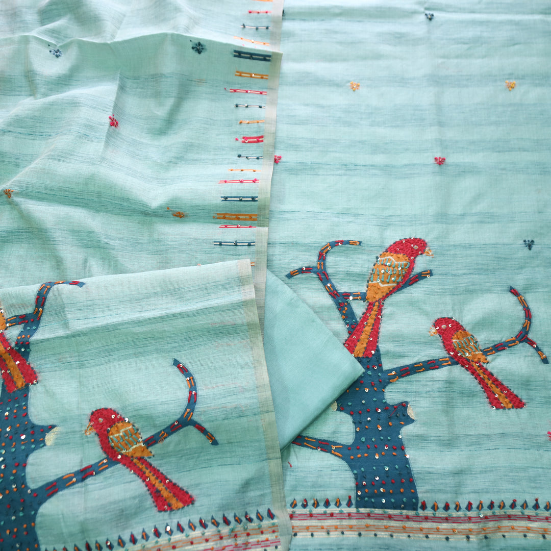 Ambarsari Blue French Knot Bird Embroidered Work Linen Set