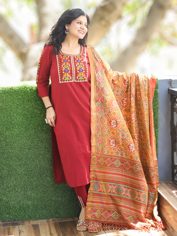 Amour Maroon Embroidered Cotton 3 Piece Set