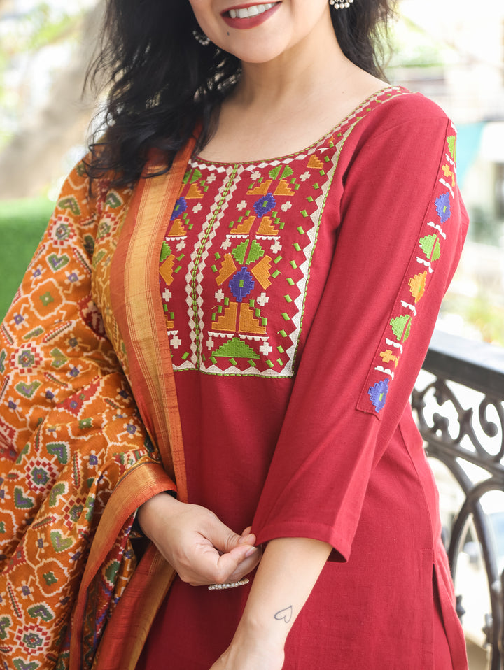 Amour Maroon Embroidered Cotton 3 Piece Set