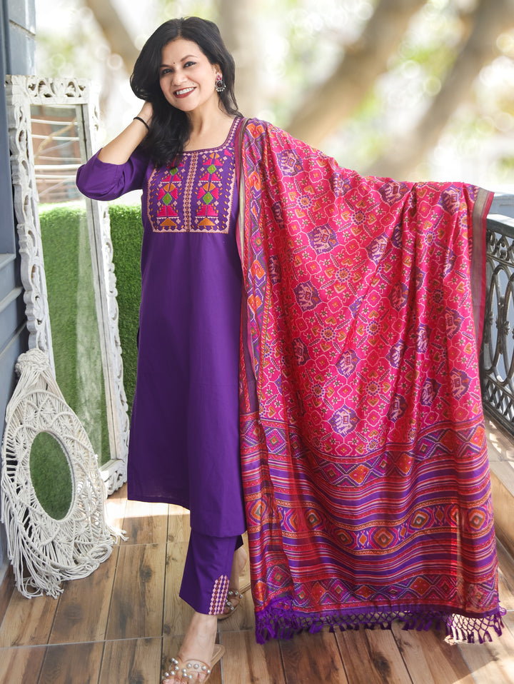 Amour Purple Embroidered Cotton 3 Piece Set