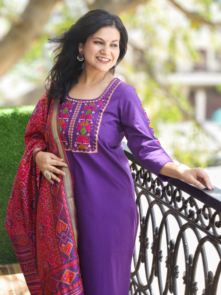 Amour Purple Embroidered Cotton 3 Piece Set