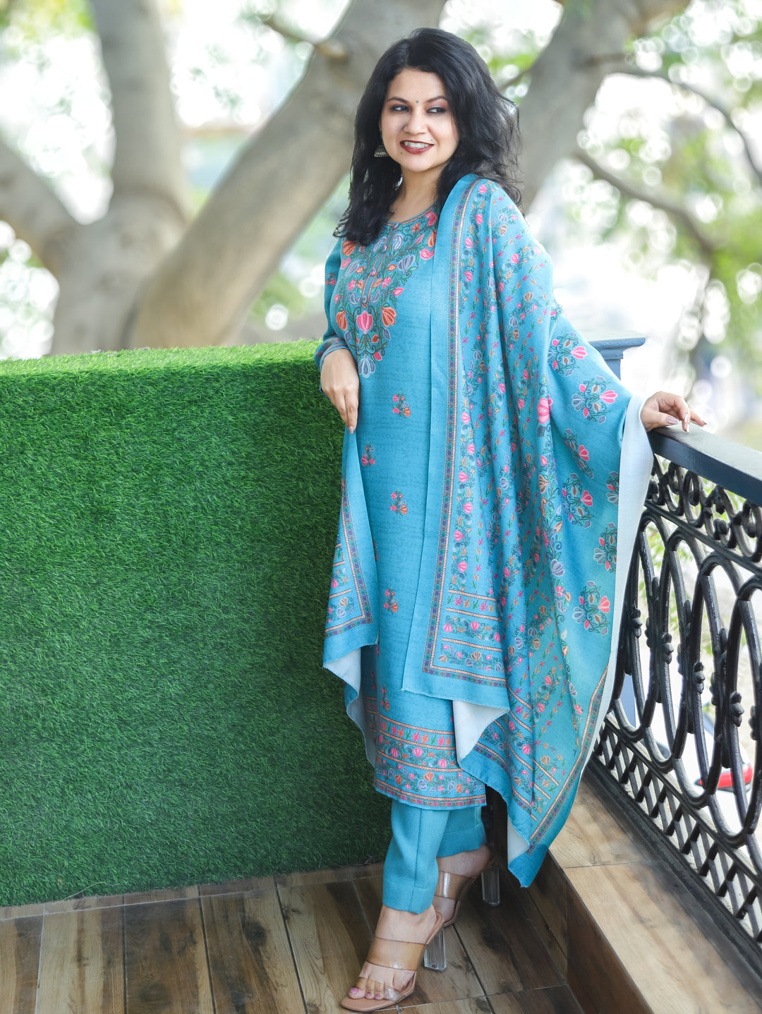Saloni Aqua Blue Round Button Neck Digital Kashida Print Semi Pashmina 3 Piece Set