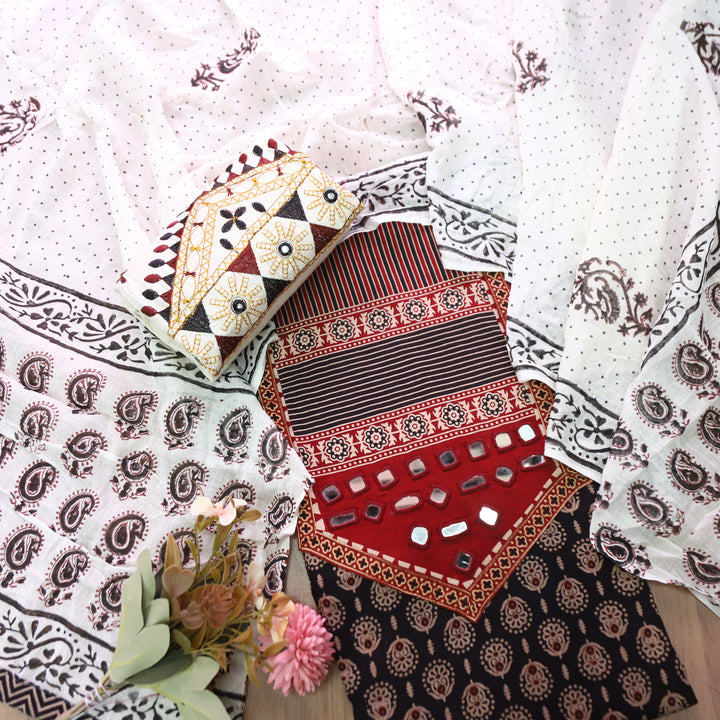 Tejasvi Onxy Black Mirror Kutch Work Ajrakh Printed Cotton Set