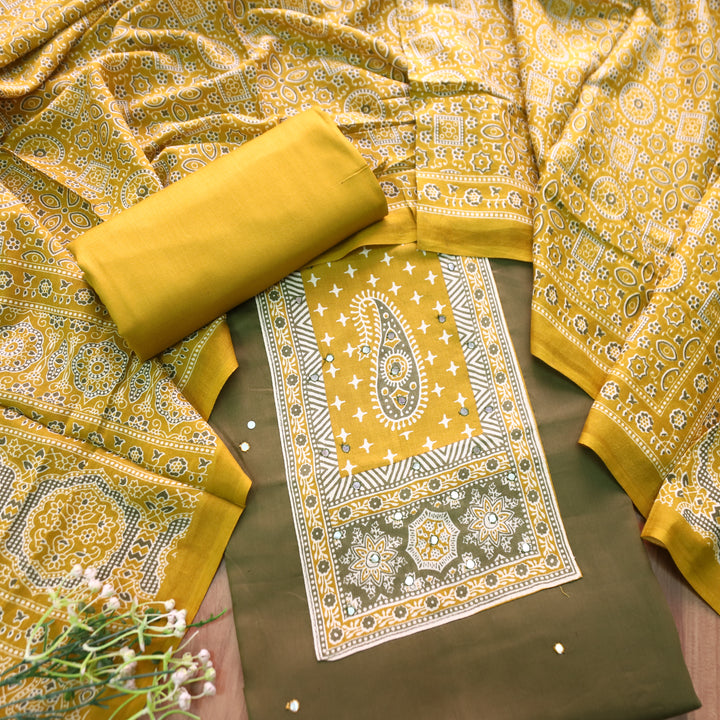 Patrani Forest Green Printed Yoke with Patra Work Glazed Cotton Suit Set