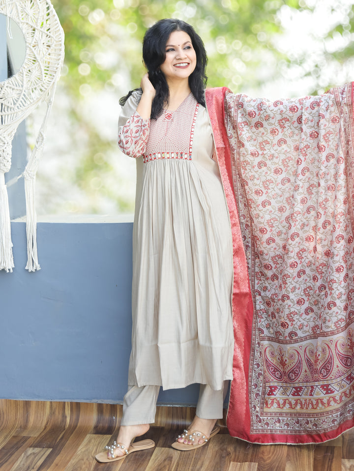 Masakkali Chrome Grey Thread Work Mirror in Front Gathered Roman Silk 3 Piece Set