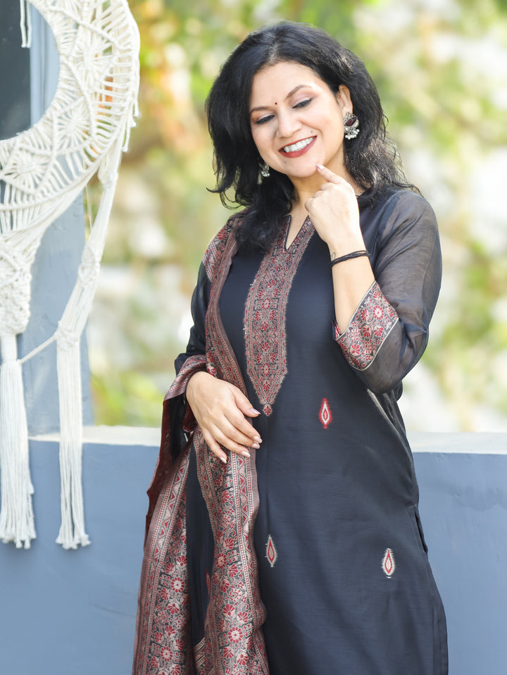 Rupali Black Round Neck in Jamdani Kashmiri Inspired Chanderi 3 Piece Set