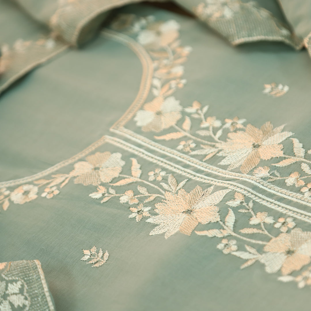 Saloni Castleton Sage Thread Embroidered Mul Cotton Set