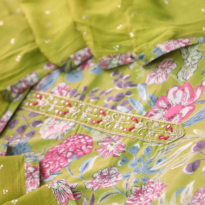 Guzaarish Parrot Green Patch Work Neck Floral Printed Cotton Suit Set