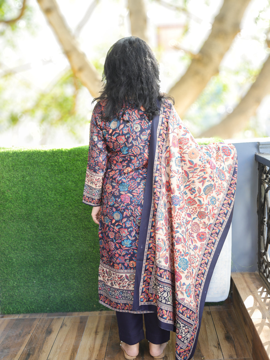 Tejaswi Navy Blue Round Neck Kashmiri Floral Print Semi Pashmina 3 Piece Set