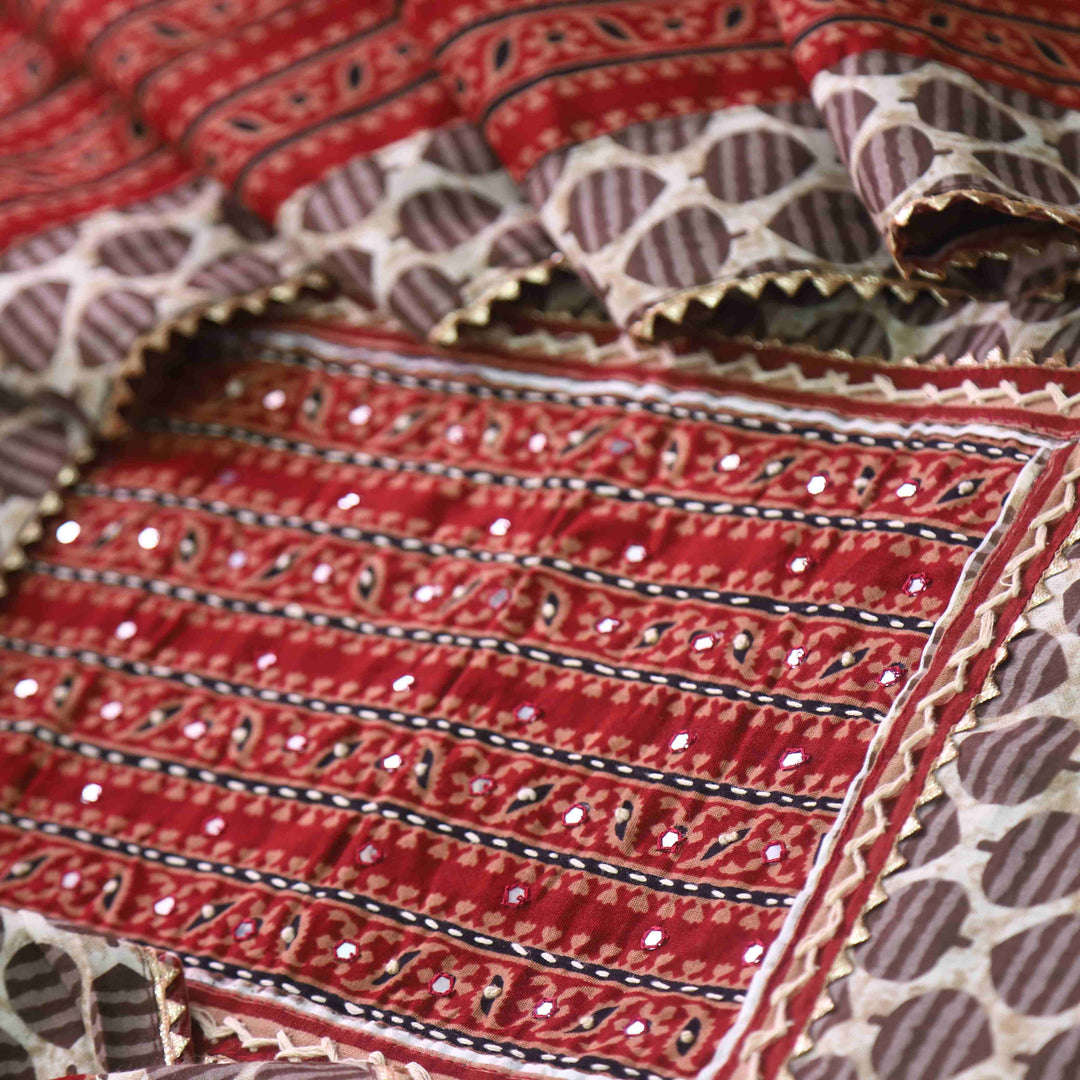 Nazara Faded White Kutch Work Neck Dabu Printed Cotton Suit Set D2