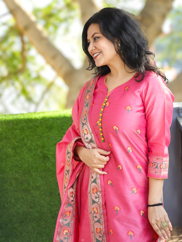 Pranda Pink Jamdani Jacquard Weaved Paithani Inspired Tussar Silk 3 Piece Set