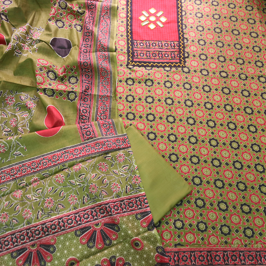 Mayuri Leaf Green Mirror Patch Ajrakh Printed Cotton Set
