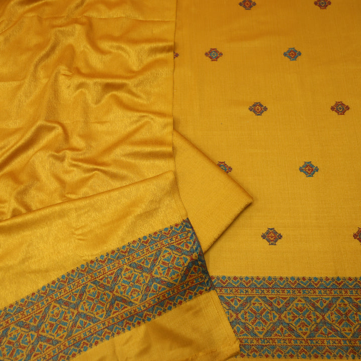 निकुंज Dijon Yellow Kullu Thread Weaved Hem Semi Pashmina Winter Suit Set