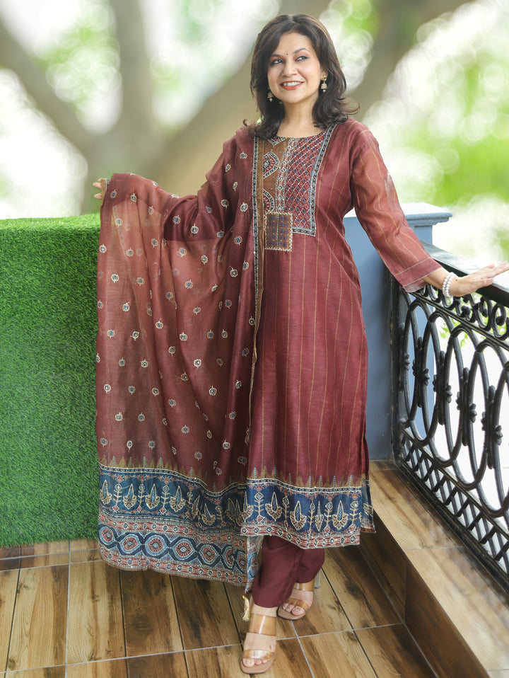 Elisha Barn Maroon Kantha Embroidered Chanderi 3 Piece Set