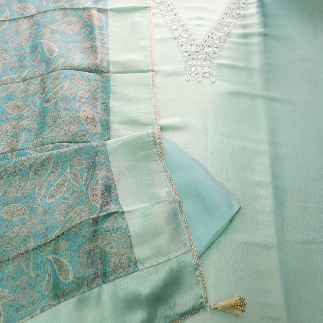 Naari Crystle Ocean Moti Work with Hanging Ziraf Silk Set