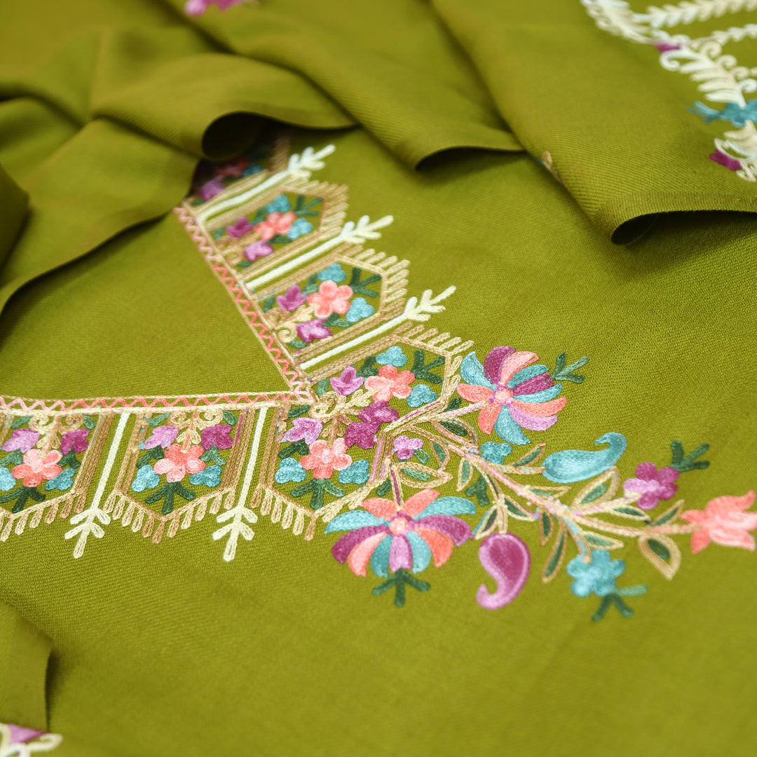 Aastha Parrot Green Elegant Kashida Embroidery Semi Pashmina Winter Set